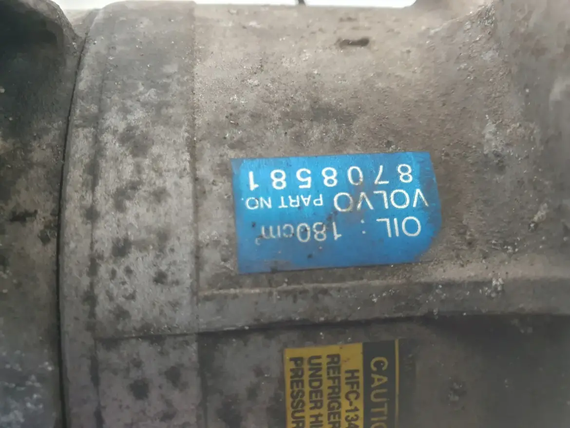 Volvo S60 I V70 II 2.4 D5 SPRĘŻARKA KLIMATYZACJI P30665339