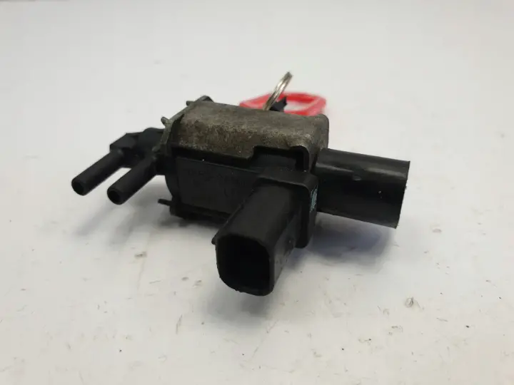 Ford C-MAX 1.8 16V CZUJNIK PODCIŚNIENIA zawór