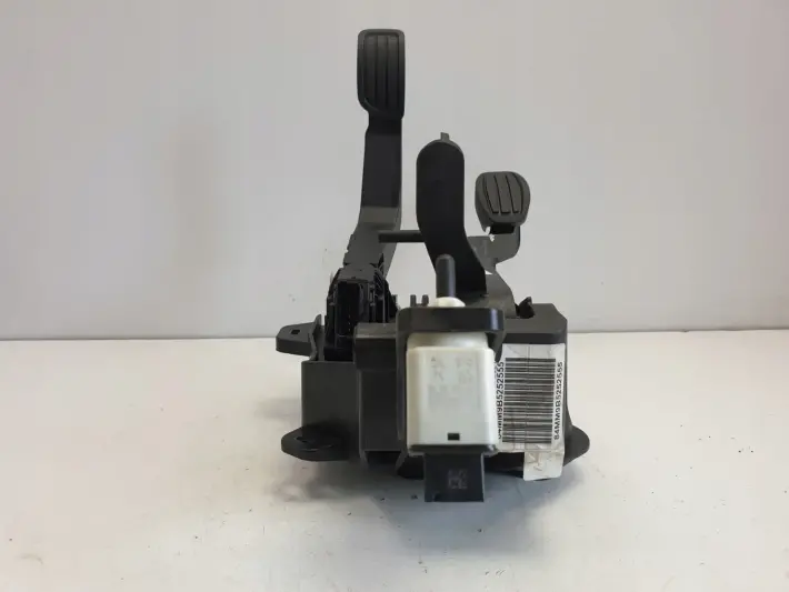 Opel Corsa F POTENCJOMETR GAZU Pedały pedał