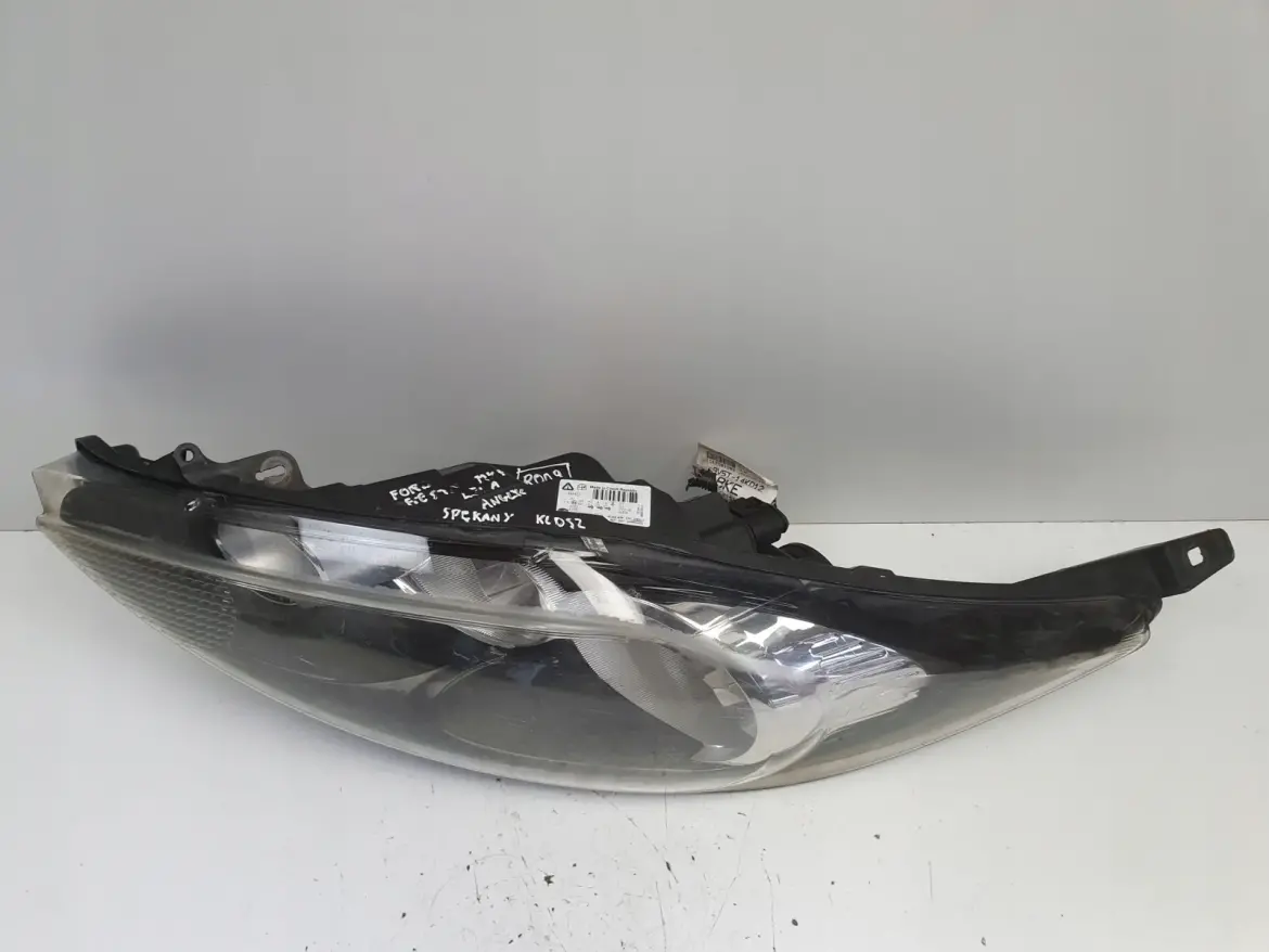 Ford Fiesta Mk6 Mk7 08-12 PRZEDNIA LAMPA LEWA lewy przód anglik 8A61-13W030