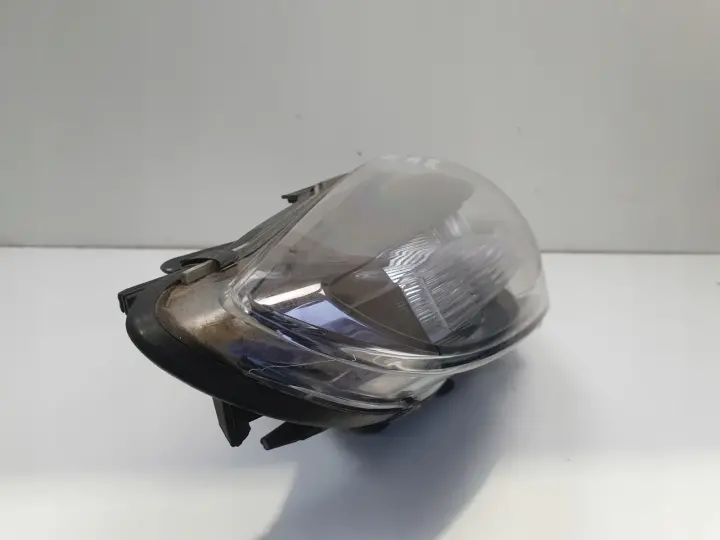 Renault Megane III 08-16r PRZEDNIA LAMPA PRAWA PRAWY PRZÓD xenon 260100021R