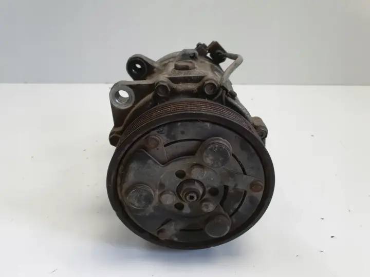 VW Golf IV 1.6 8V SPRĘŻARKA KLIMATYZACJI pompa 1J0820803F