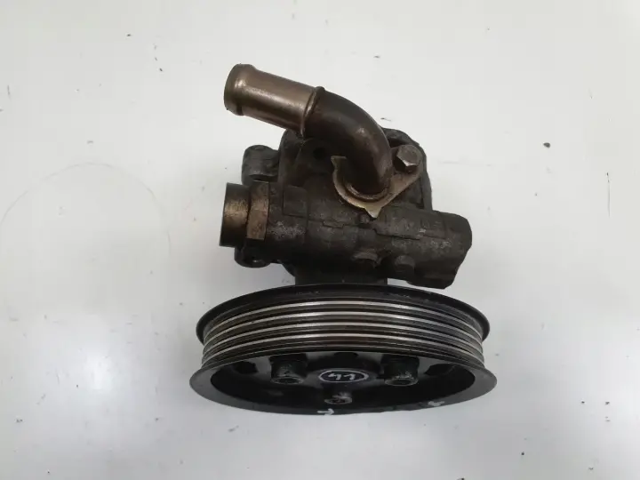 VW Passat B5 1.9 TDI POMPA WSPOMAGANIA 8D0145177Q
