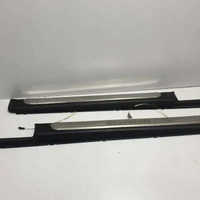 Mercedes A205 W205 NAKŁADKA PROGOWA listwa Kpl