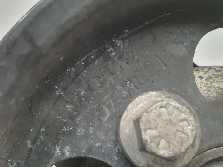 Volvo S60 II V60 I V70 III 2.0 D3 NAPINACZ PASKA rolka