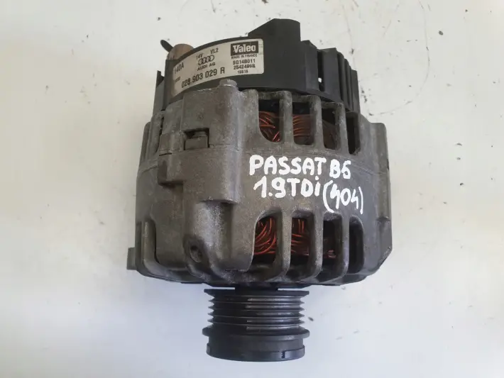 VW Passat B5 FL 1.9 TDI ALTERNATOR 028903029R valeo