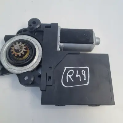 Volvo S40 II V50 PRAWY PRZEDNI PODNOSNIK SZYBY przód moduł 30773903AA