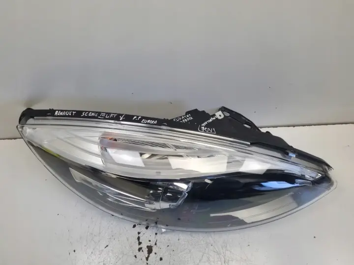Renault Scenic III 13-16r LIFT PRZEDNIA LAMPA PRAWA PRAWY PRZÓD