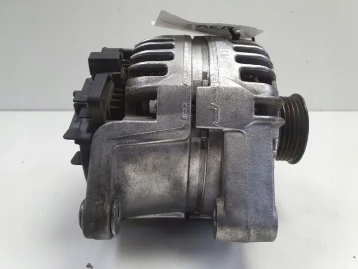 Opel Astra III H 1.4 16V ALTERNATOR 100A 0124425024