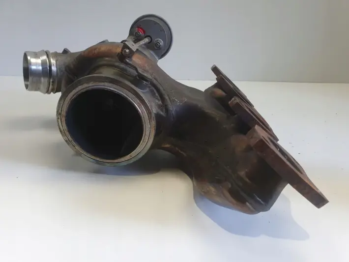 Volvo V40 II 2.0 T4 TURBOSPRĘŻARKA turbo 31441692