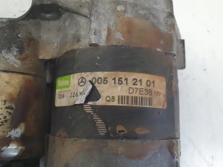 Mercedes W169 1.5 8V ROZRUSZNIK valeo 0051512101