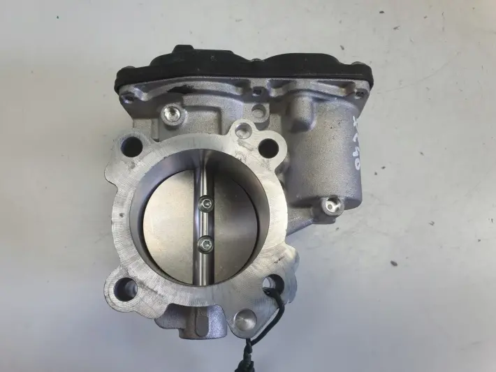 Volvo XC40 1.5 T3 PRZEPUSTNICA 31465702AA