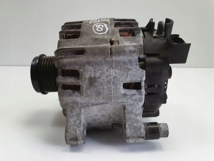 Volvo V60 S60 II 1.6 D2 ALTERNATOR valeo 30659390 150A