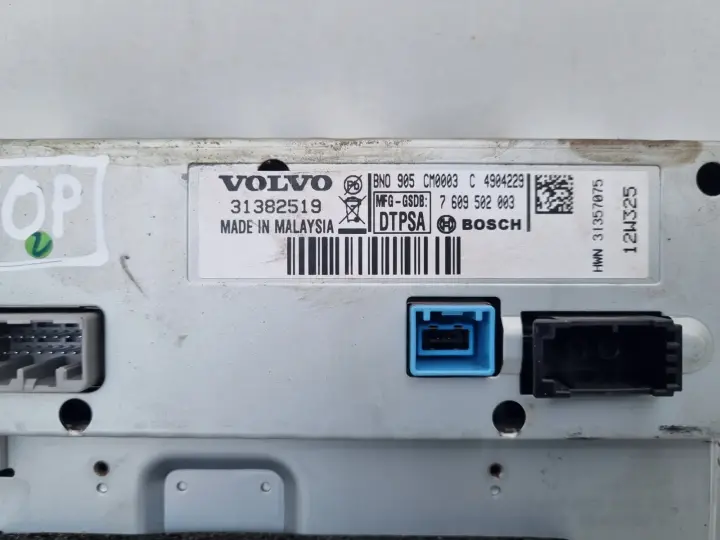 Volvo VOLVO V60 I S60 II XC60 I EKRAN NAWIGACJI Wyświetlacz 31382519