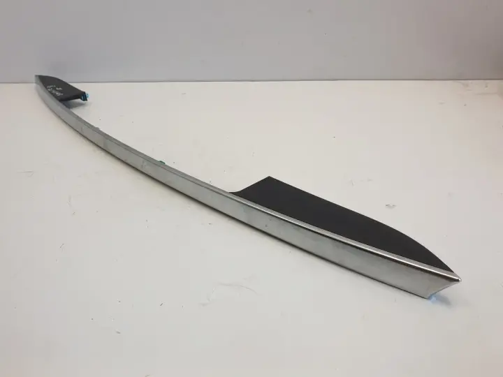 Santa Fe IV CHROMOWANA LISTWA KLAPY TYLNEJ Tył