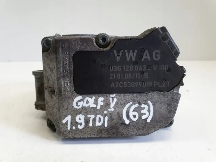 VW Golf V 1.9 TDI PRZEPUSTNICA 03G128063J