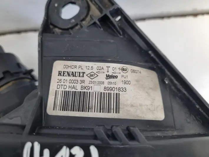 Renault Laguna III 07-10r PRZEDNIA LAMPA PRAWA PRAWY PRZÓD 260100033R
