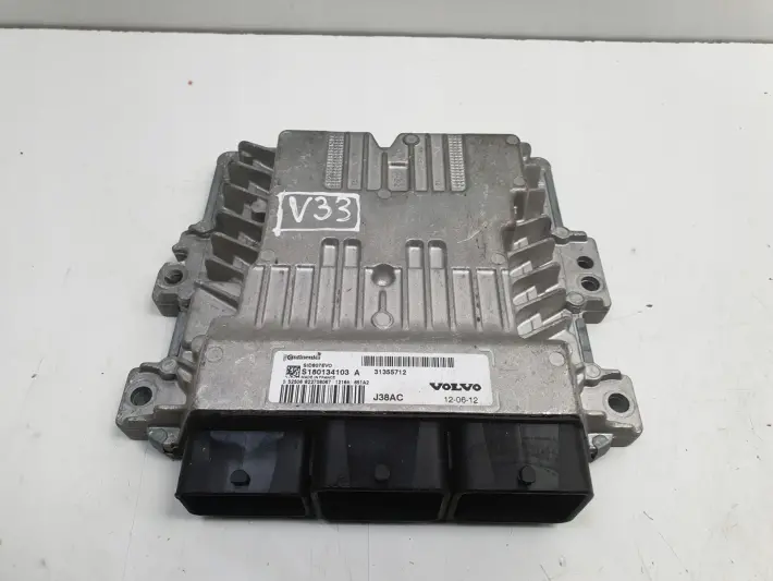 Volvo V60 S60 V40 II 1.6 D2 STEROWNIK SILNIKA komputer 31355712 S180134103A