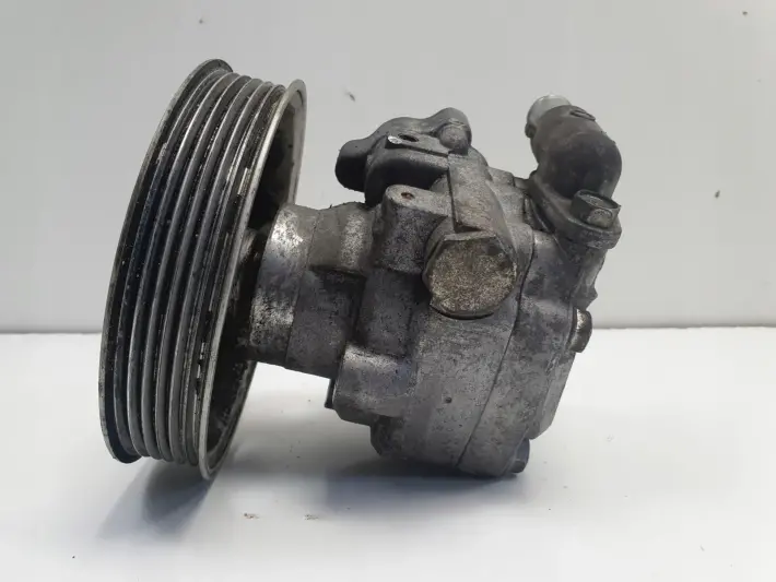 Audi A4 B8 2.0 TFSI POMPA WSPOMAGANIA 8K0145153F