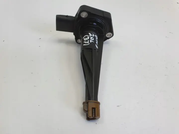 BMW F20 F30 2.0 D CZUJNIK POZIOMU OLEJU 8608781