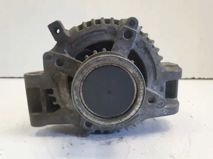 Lexus IS IS220 2.2 D-CAT ALTERNATOR oryginał