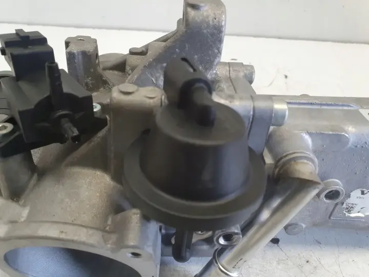 Volvo S60 II V60 2.0 D4 CHŁODNICA SPALIN egr 50590603