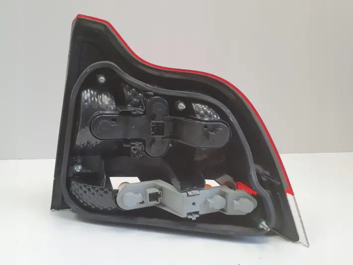 VOLVO S60 I LIFT 04-10r TYLNIA LAMPA LEWA LEWY TYŁ