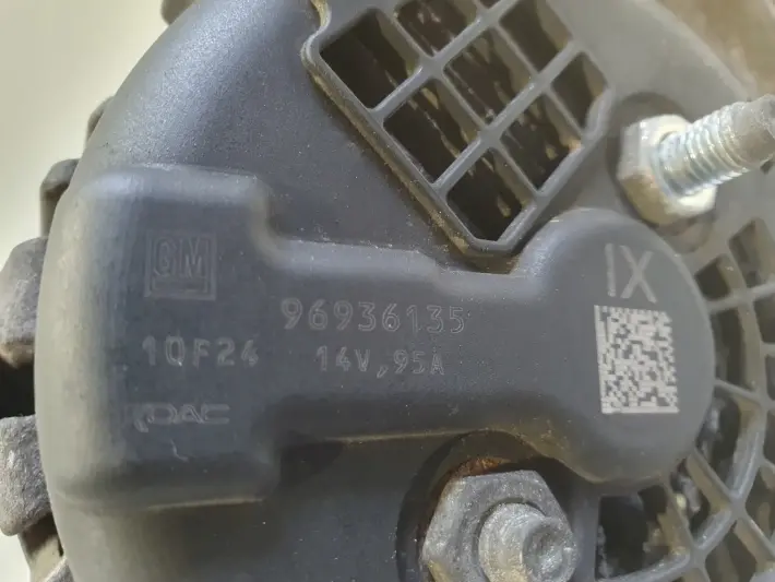 Chevrolet Aveo 1.4 16V ALTERNATOR 96936135 95A