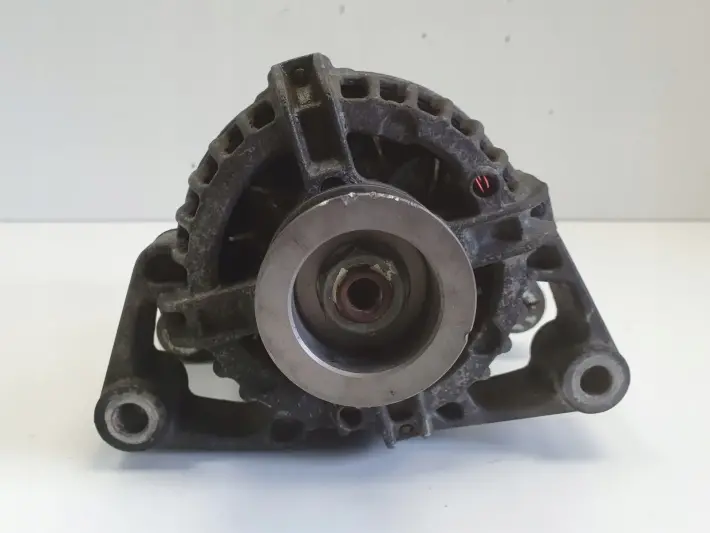 Opel Corsa C 1.2 16V ALTERNATOR bosch 0124225041 70A