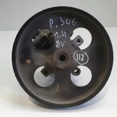 Peugeot 306 1.4 8V POMPA WSPOMAGANIA