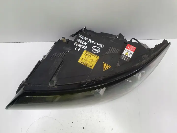 Volvo S40 V50 XENON PRZEDNIA LAMPA LEWA lewy przód EUROPA 31213181