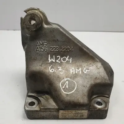 Mercedes W204 6.3 V8 AMG ŁAPA SILNIKA mocowanie