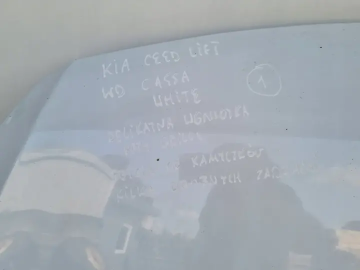 Kia Ceed Cee'd LIFT 09-12r PRZEDNIA MASKA POKRYWA SILNIKA WD Cassa White