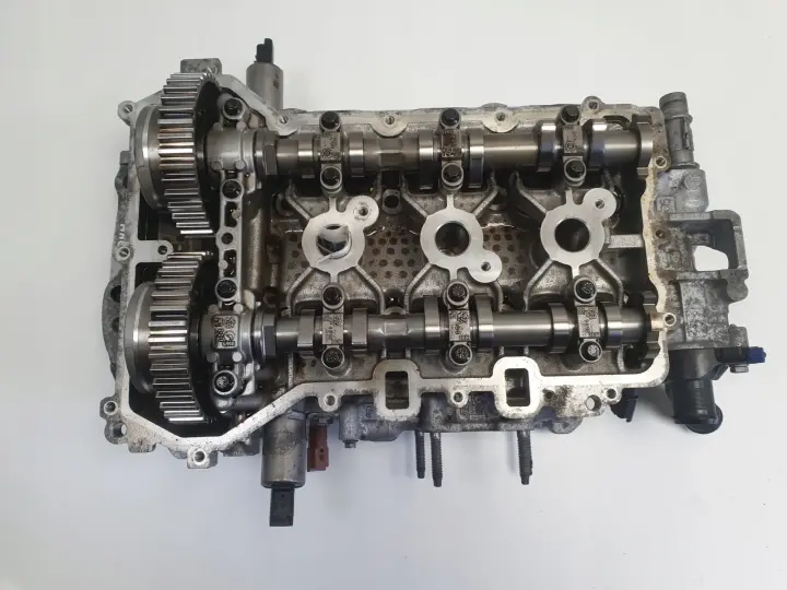 Peugeot 2008 1.2 VTi GŁOWICA CYLINDRÓW 9814763180