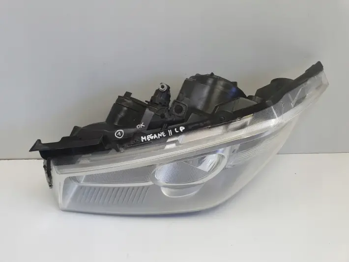 Renault Megane II LIFT 05-09 PRZEDNIA LAMPA LEWA lewy przód EUROPA 89312730