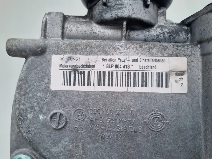 SILNIK Audi A3 II 8P 1.6 FSI 115KM uszkodzona pokrywa zaworów BLP