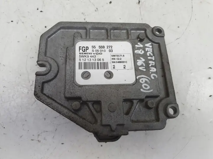 Opel Vectra C 1.8 16V STEROWNIK SILNIKA komputer 55559272