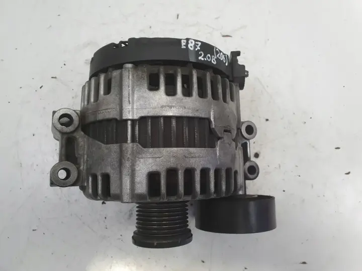 BMW E87 E90 2.0 i ALTERNATOR 0121715017