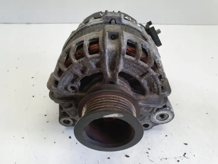 Volvo S60 II V60 2.0 D3 D4 ALTERNATOR 30659580 0125812009