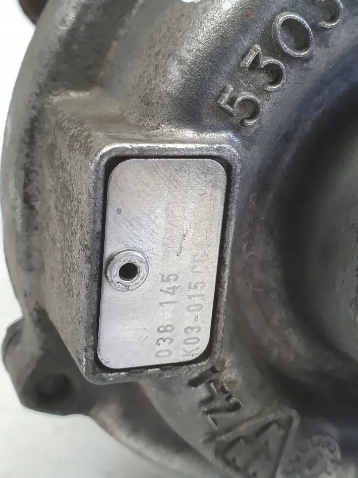 VW Bora 1.9 TDI TURBOSPRĘŻARKA turbo 038145701D
