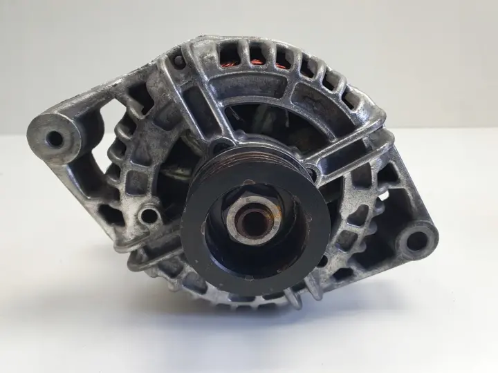 Opel Zafira A 1.6 16V ALTERNATOR 0124425022 ZP