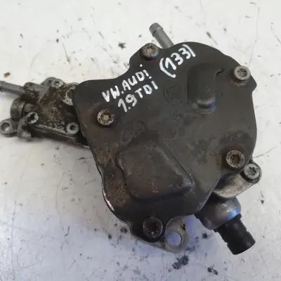 Audi A3 II 8P 1.9 TDI POMPA VACUM wakum 038145209E