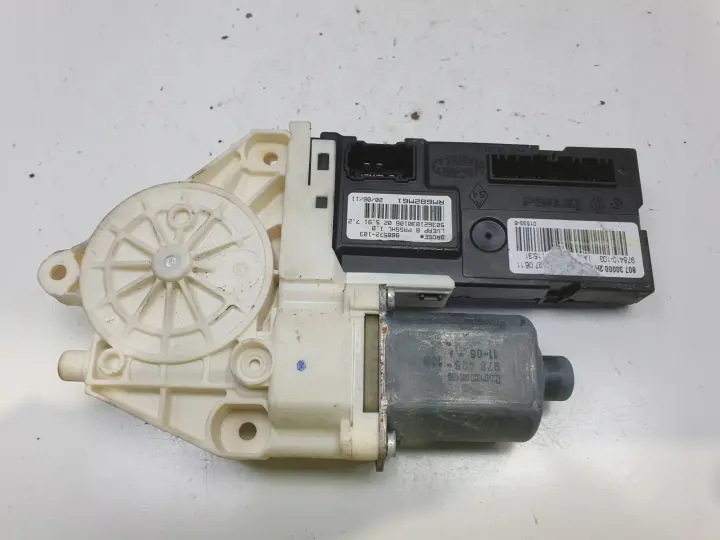 Renault Laguna III MECHANIZM SZYBY prawy przód PASAŻERA 807300002R