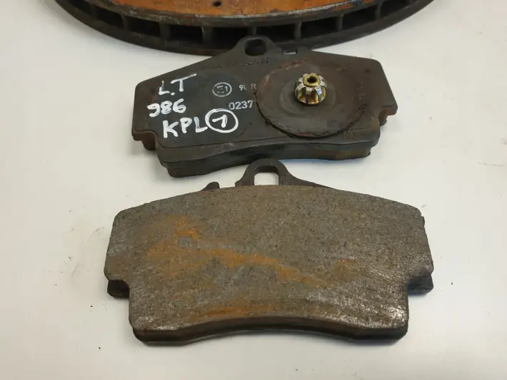 Porsche Boxster 986 3.2 TARCZA HAMULCOWA TYŁ Kpl