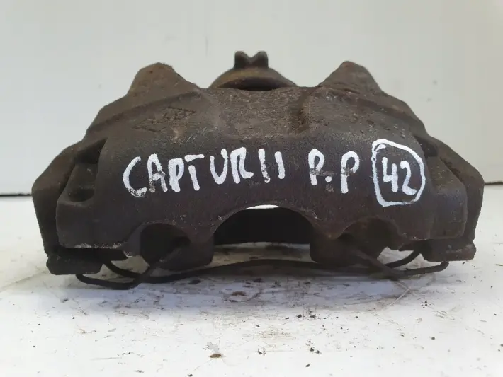 Renault Captur II PRAWY PRZEDNI ZACISK HAMULCOWY przód PASAŻERA 368