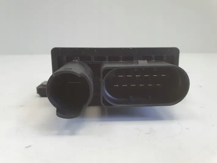 BMW E87 E90 2.0 D PRZEKAŹNIK ŚWIEC ŻAROWYCH 779800003