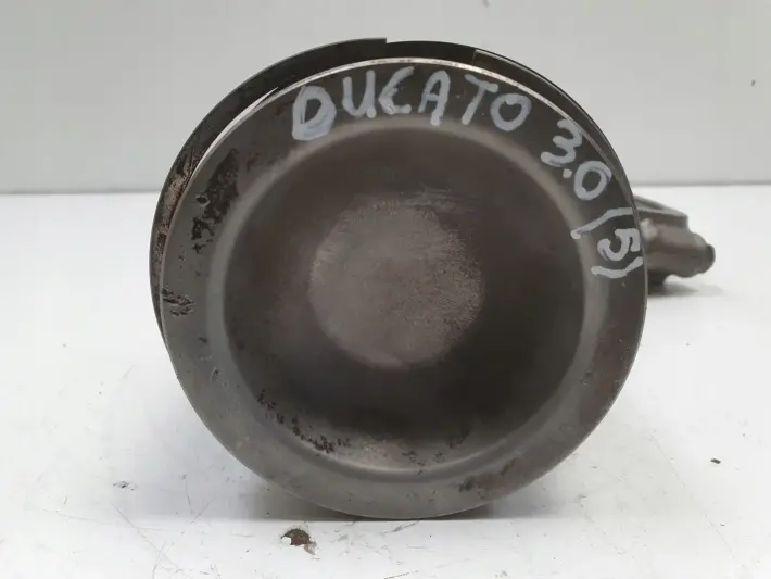 Iveco Daily IV 3.0 CNG TŁOK KORBOWÓD