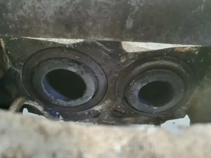 Mercedes SL SL500 R230 PRZEDNI ZACISK HAMULCOWY prawy przód 20825101