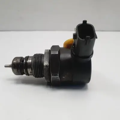 Opel Astra III H 1.9 CDTI REGULATOR CIŚNIENIA PALIWA zawór 0281002507