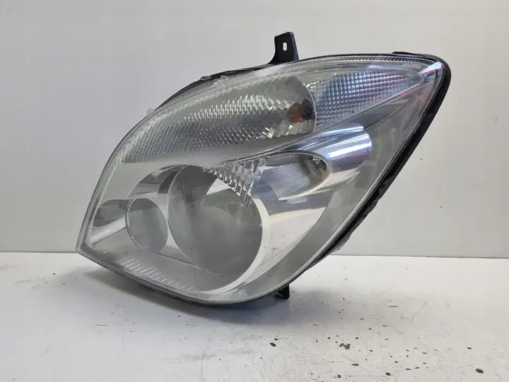 Mercedes Sprinter 906 06-13r PRZEDNIA LAMPA LEWA lewy przód EUROPA